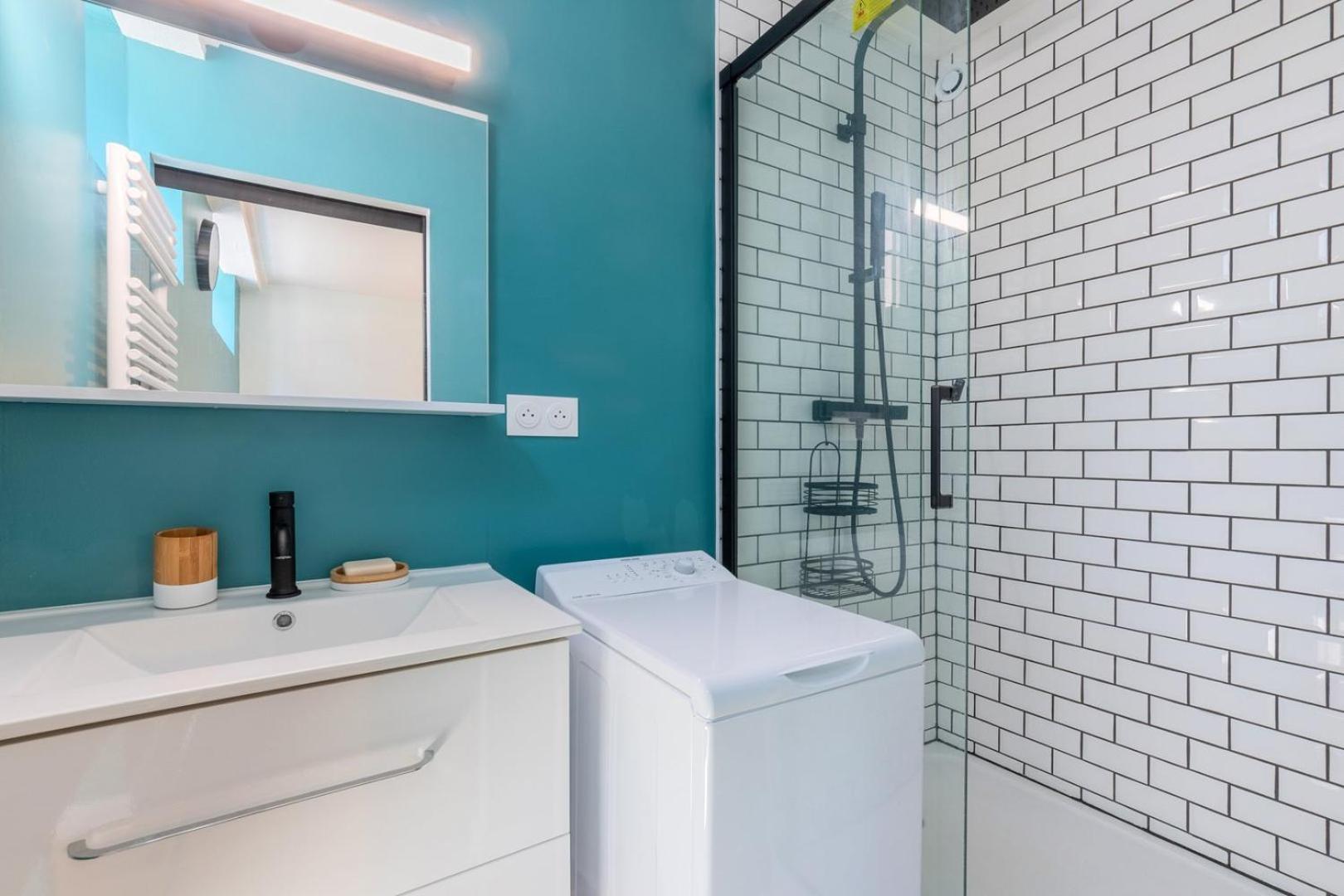 Vieux-lille/hypercentre: Lovely Equipped Apartment